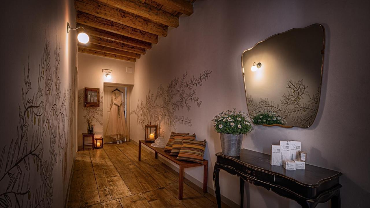 Locanda Dell'Oleificio Mezzane di Sotto 外观 照片
