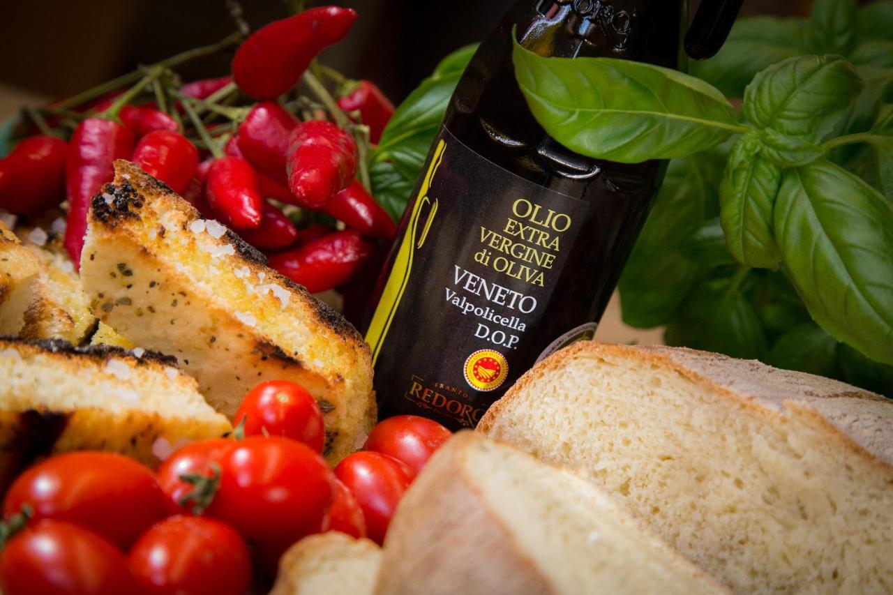 Locanda Dell'Oleificio Mezzane di Sotto 外观 照片